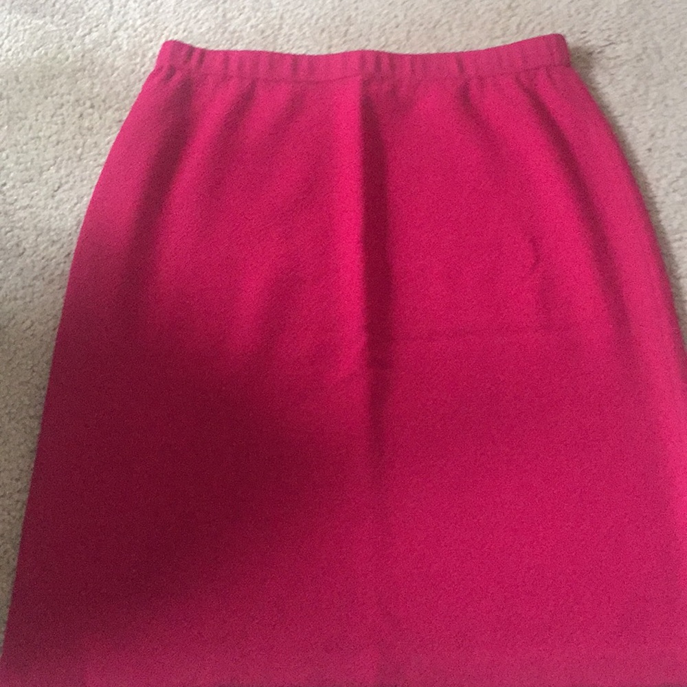 St John size 14 skirt never worn